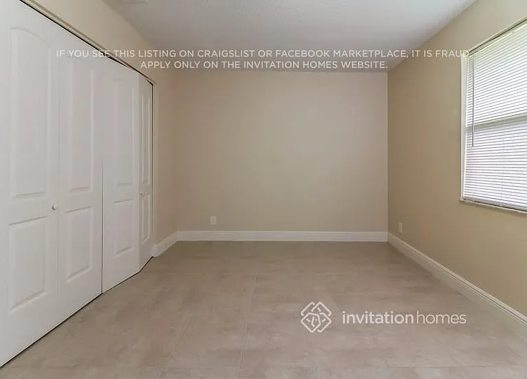 16888 W Aquaduct Dr — Photo 10