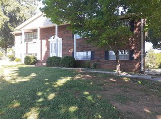 535 Ward Dr, Maryville, TN 37801