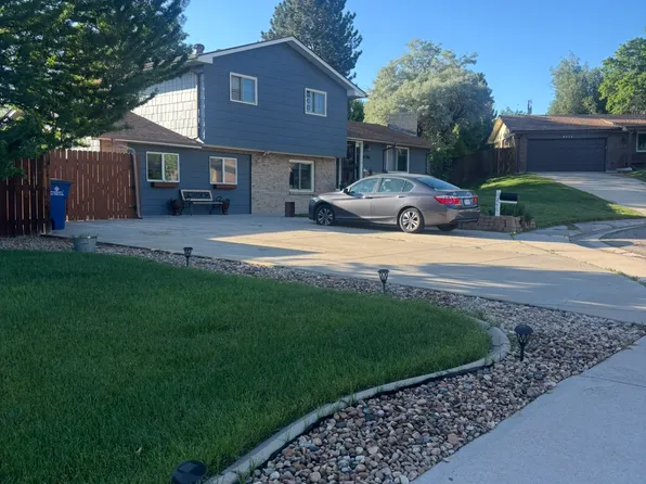 6746 Chase St, Arvada, CO 80003