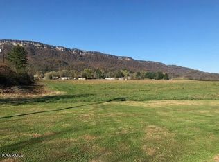 Sand Cave Rd, Ewing, VA 24248