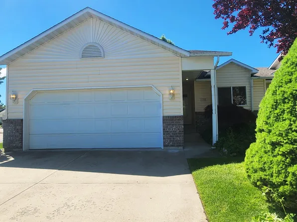 1722 S Newer Ln, Veradale, WA 99037