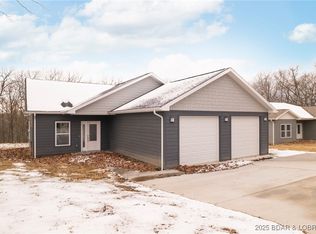 5844 Horseshoe Bend Pkwy, Lake Ozark, MO 65049