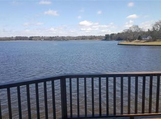 85 Boyce Ave, Barrington, RI 02806