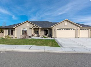 4705 Indian Rdg, Pasco, WA 99301