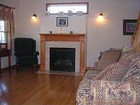 4th image of 20 Ledgewood Dr #20