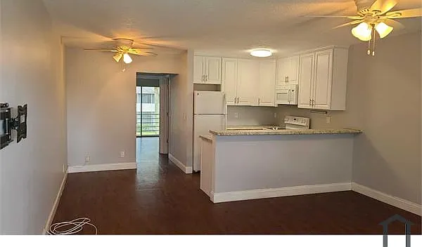 47 Waltham E #47-B — Photo 2