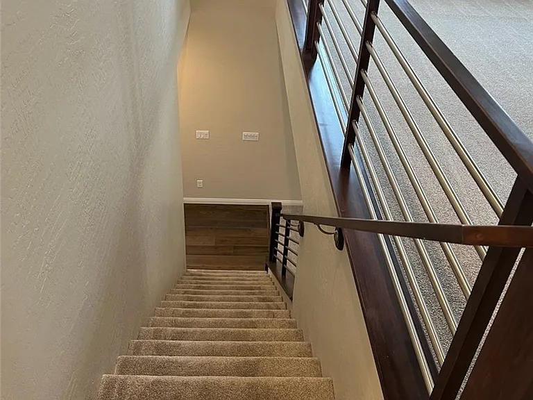 141 Neverland Ave — Photo 13
