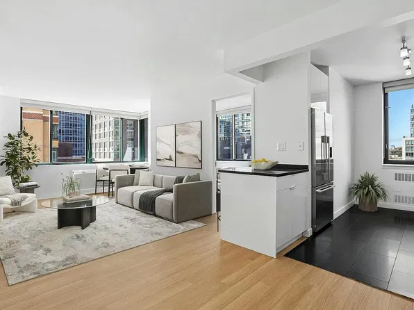 75 W End Ave, New York, NY