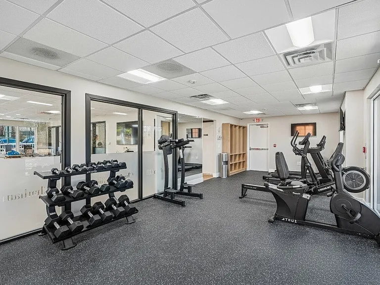 Chatham Hill Apartments — Photo 6