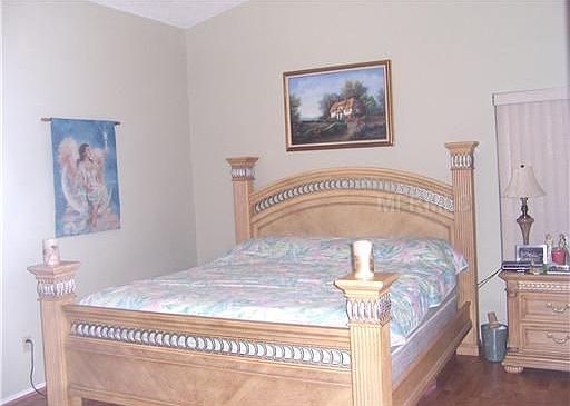 4th image of 7061 Edgeworth Dr