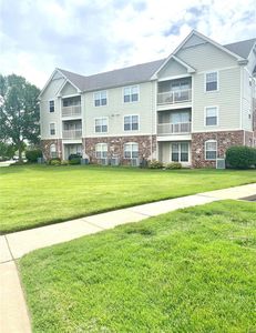 1034 Piedmont Cir, Saint Charles, MO, 63304