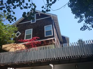 818 15th Ave, Seattle, WA 98122