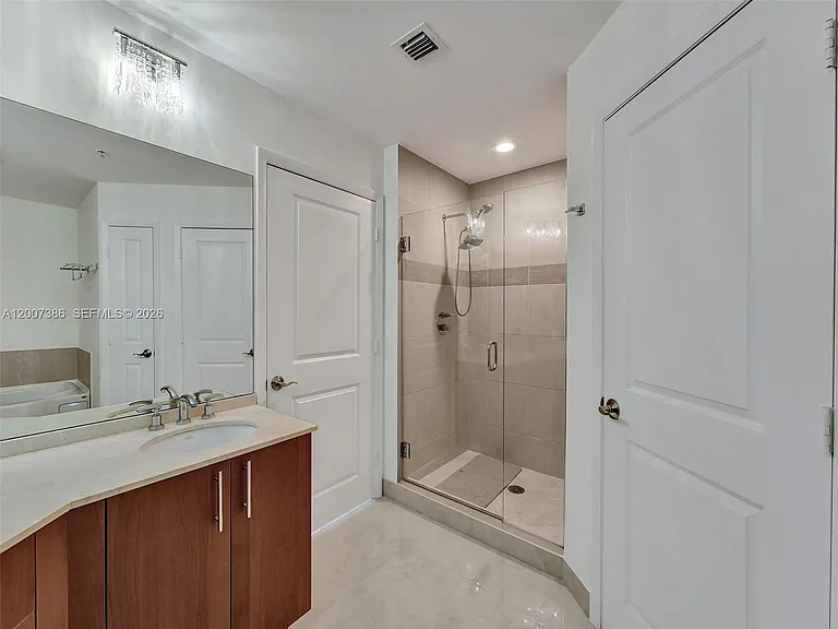1945 S Ocean Dr #2101 — Photo 14
