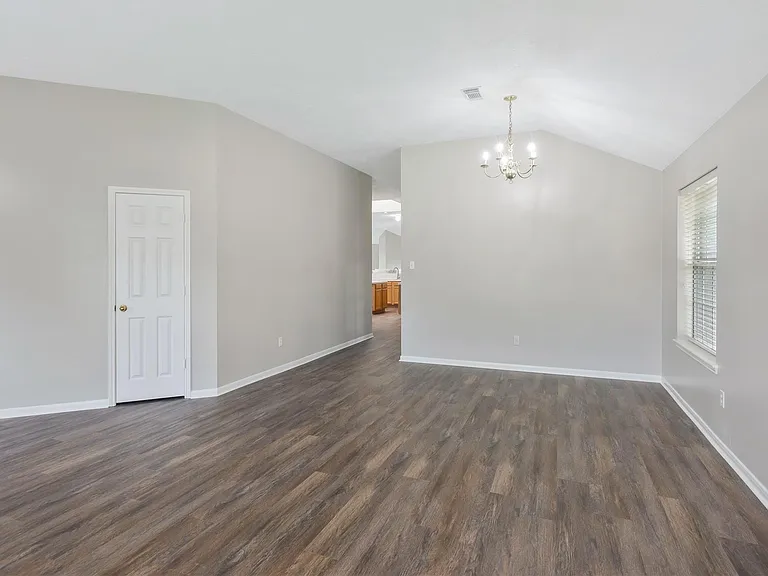 6842 Moss Boulder Dr — Photo 5