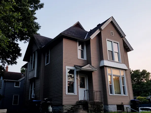 203 1/2 E Pleasant St, Mankato, MN 56001