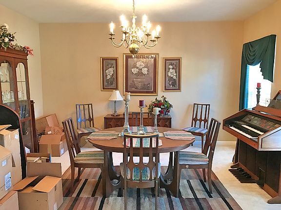 3rd image of 6117 Arbor Green Dr