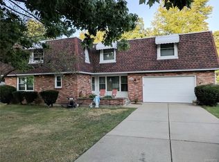 6769 Derby Rd, Derby, NY 14047