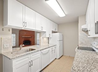 10834 Lynbrook Dr APT B, Houston, TX 77042