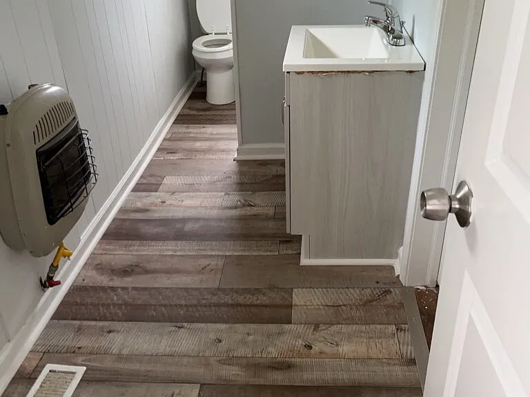 300 Beta St — Photo 8