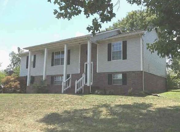1st image of 4032 Samuel Cir
