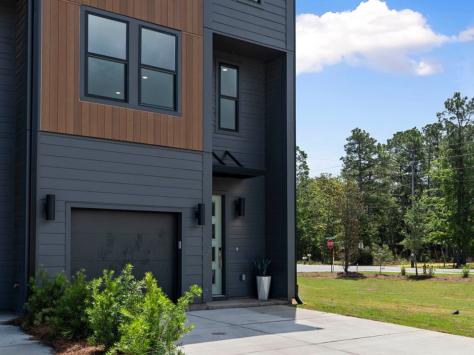 Front Facing Townhome