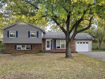 145 Oak Tree Dr, Oak Grove, KY, 42262