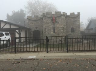 1806 S Watson St, Visalia, CA 93277