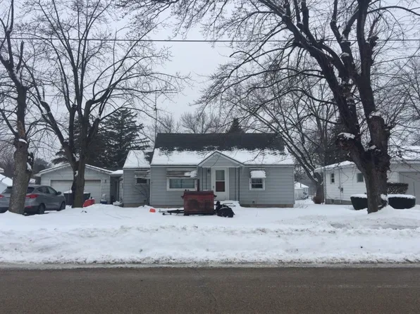 439 N Fulton St, Princeton, WI 54968