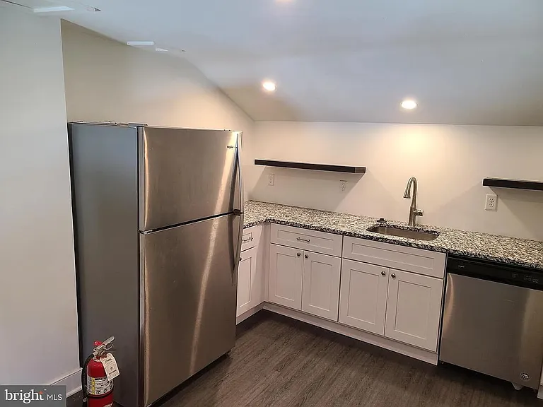 507 Germantown Pike #301 — Photo 2