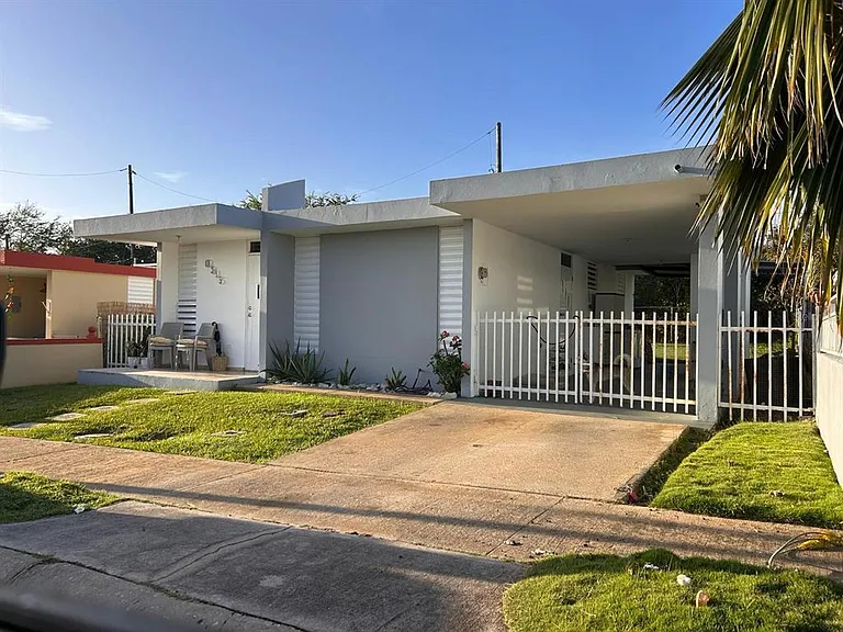 315 Calle Ambar — Photo 1