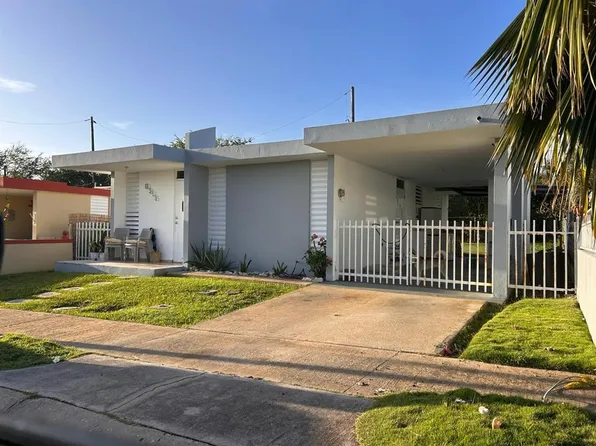 315 Calle Ambar, Isabela, PR 00662