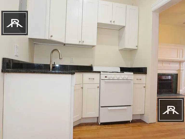 1210 Commonwealth Ave #9 — Photo 5
