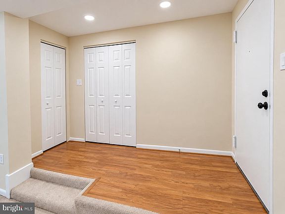 5th image of 15702 Dorset Rd APT 137