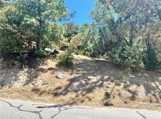 38 Sandalwood Ct #169, Lake Arrowhead, CA 92352