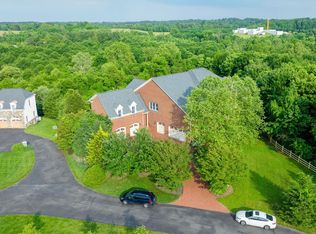 12506 Sycamore View Dr, Potomac, MD 20854