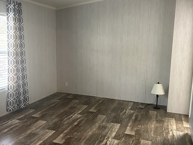 1023 Everglade Dr — Photo 10