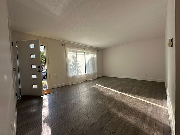 5th image of 2354 SE 48th Ave