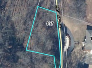 107 Lesley Dr, Pickens, SC 29671