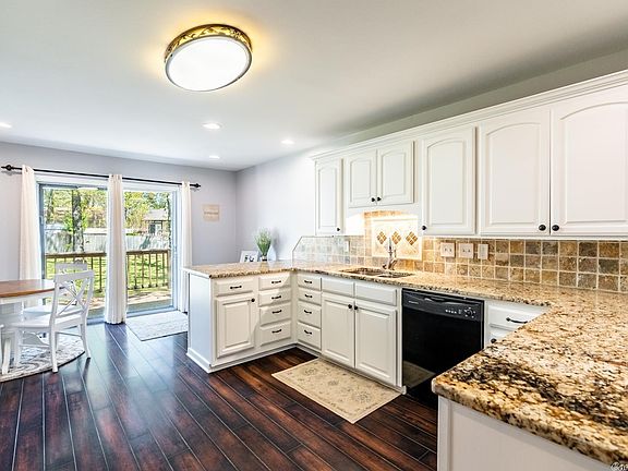 2nd image of 1205 Talihana Dr