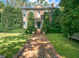 4435 Cathedral Ave NW, Washington, DC
