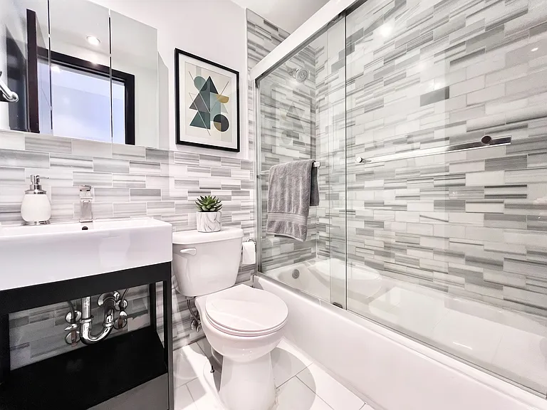 109 W 105th St #5B — Photo 5