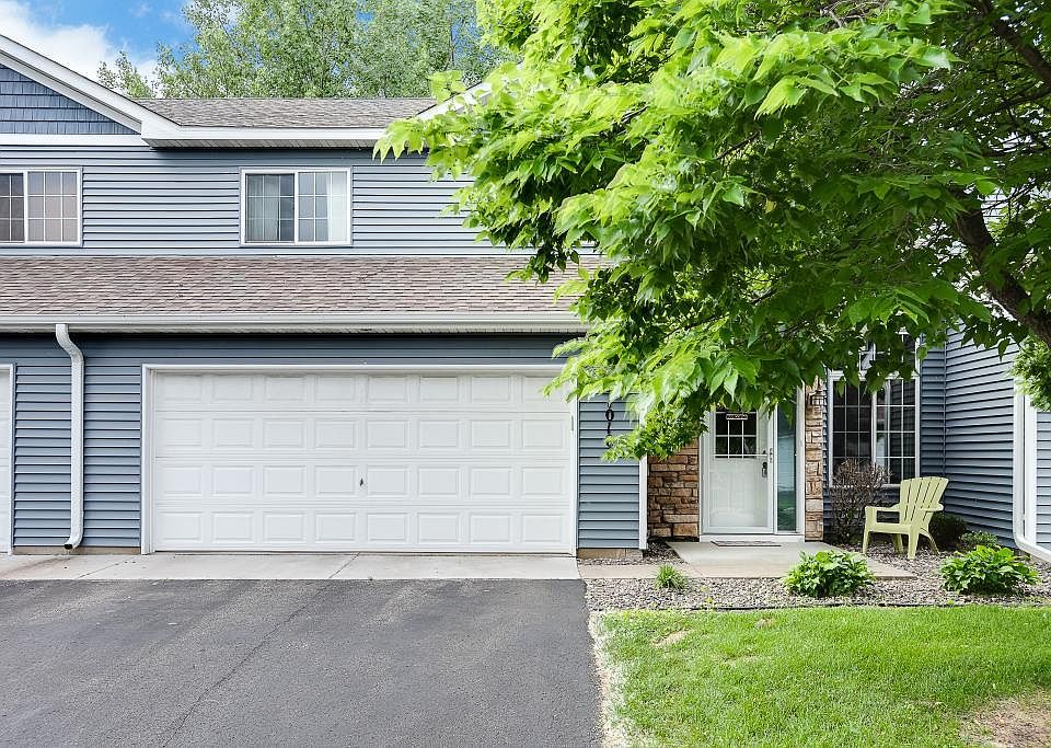 1st image of 10104 Pleasure Creek Cir NE