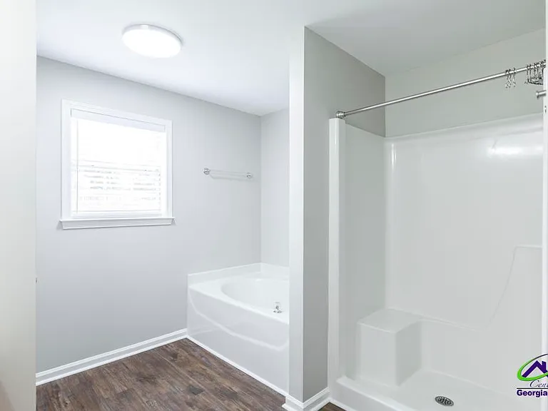 200 Stirling Bridge Dr — Photo 25