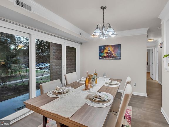 2nd image of 2910 Kings Chapel Rd APT 5