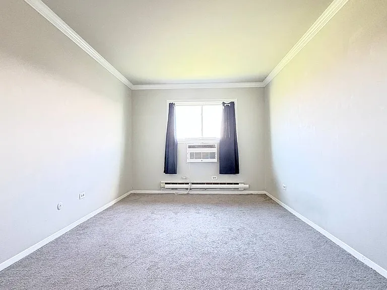 4241 Jennifer Ln #3E — Photo 13