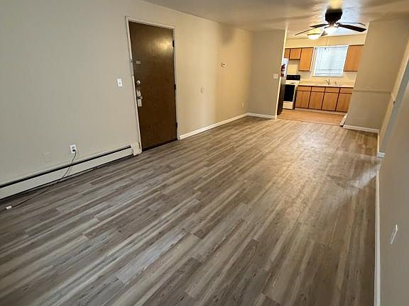 4th image of 27 Wayne St #6