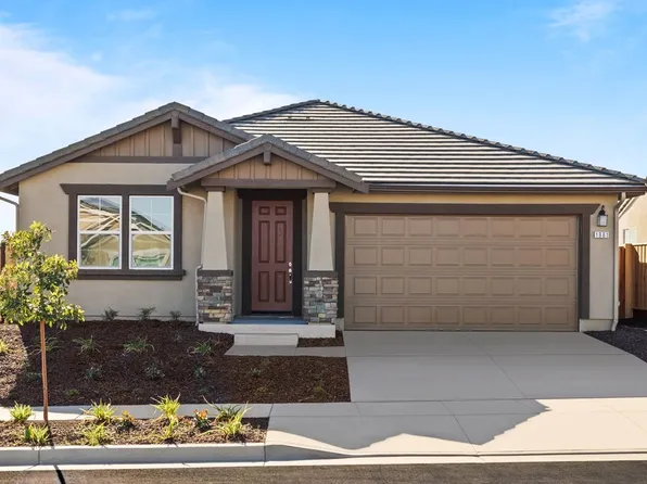 1881 Hydrangea Dr, Hollister, CA 95023