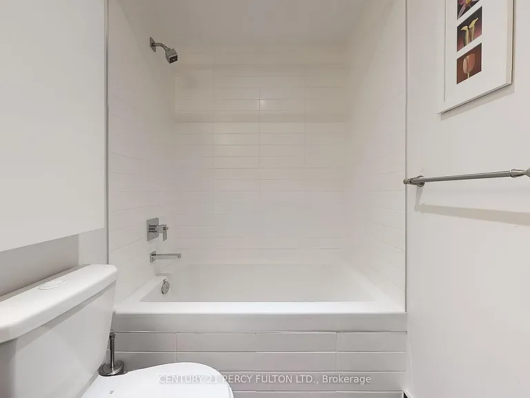 11 Charlotte St #1707 — Photo 19