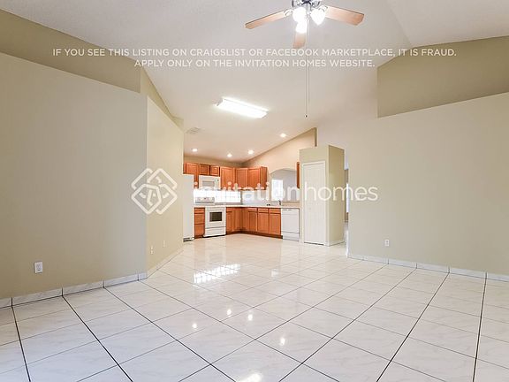 5th image of 10604 Sun Villa Blvd