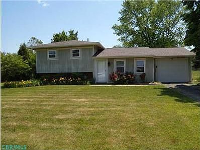 1st image of 190 Pearl Ln